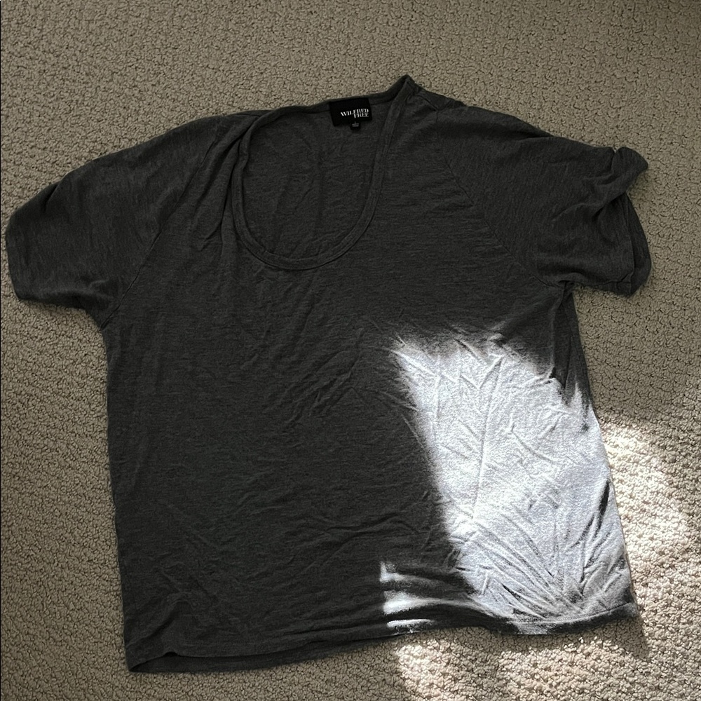 Wilfred Dark Gray Short Sleeve Tee